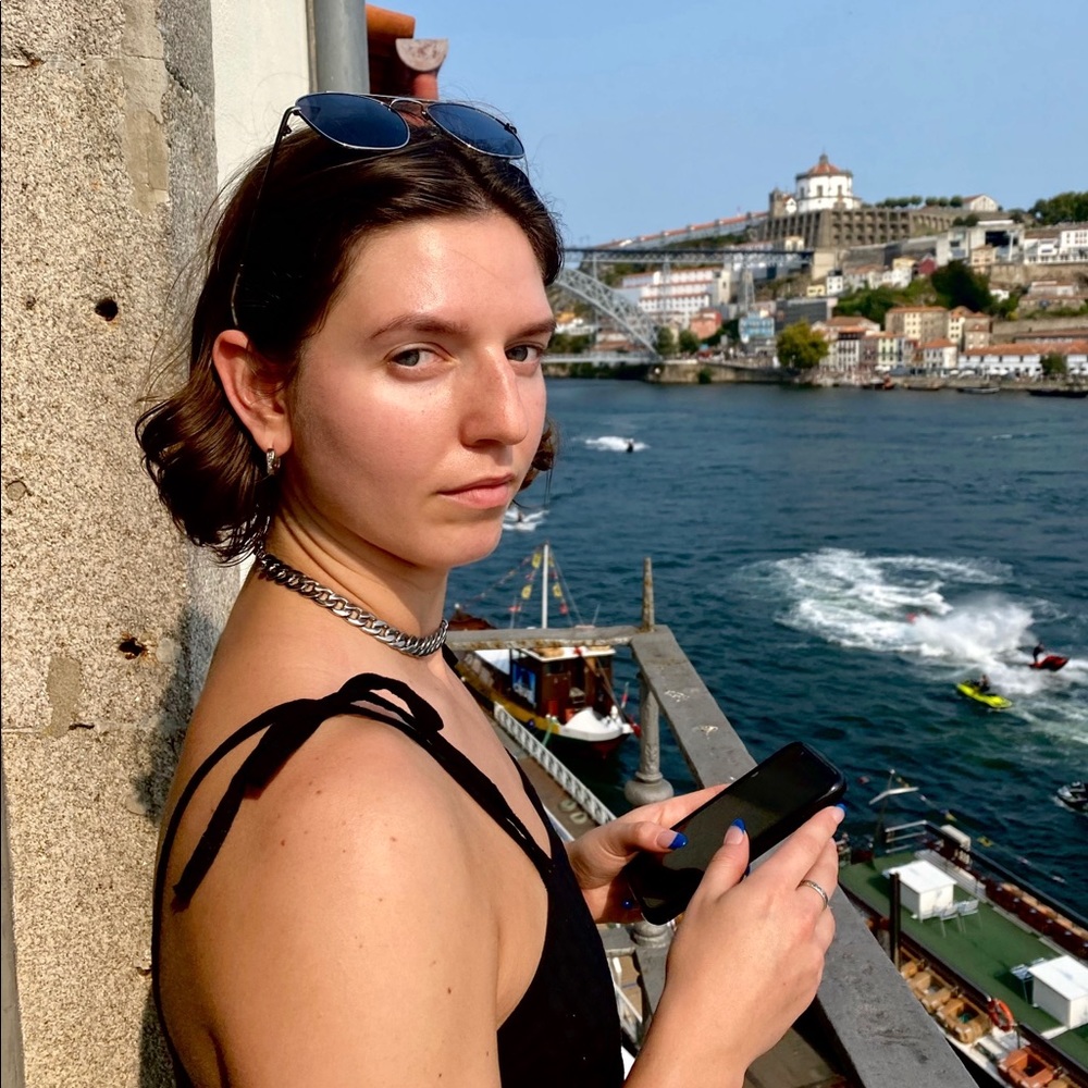 Meet your Posher, Veronica